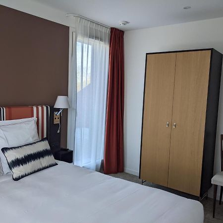 Hotel Le 25 Andernos-les-Bains Exteriör bild
