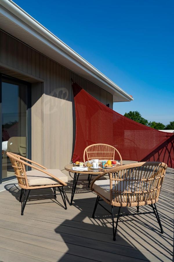 Hotel Le 25 Andernos-les-Bains Exteriör bild